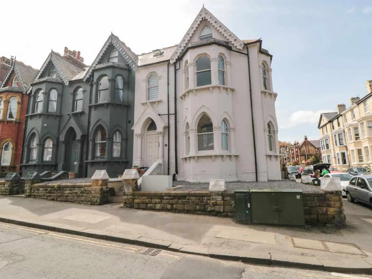 The Salthouse Apartment 2 Scarborough